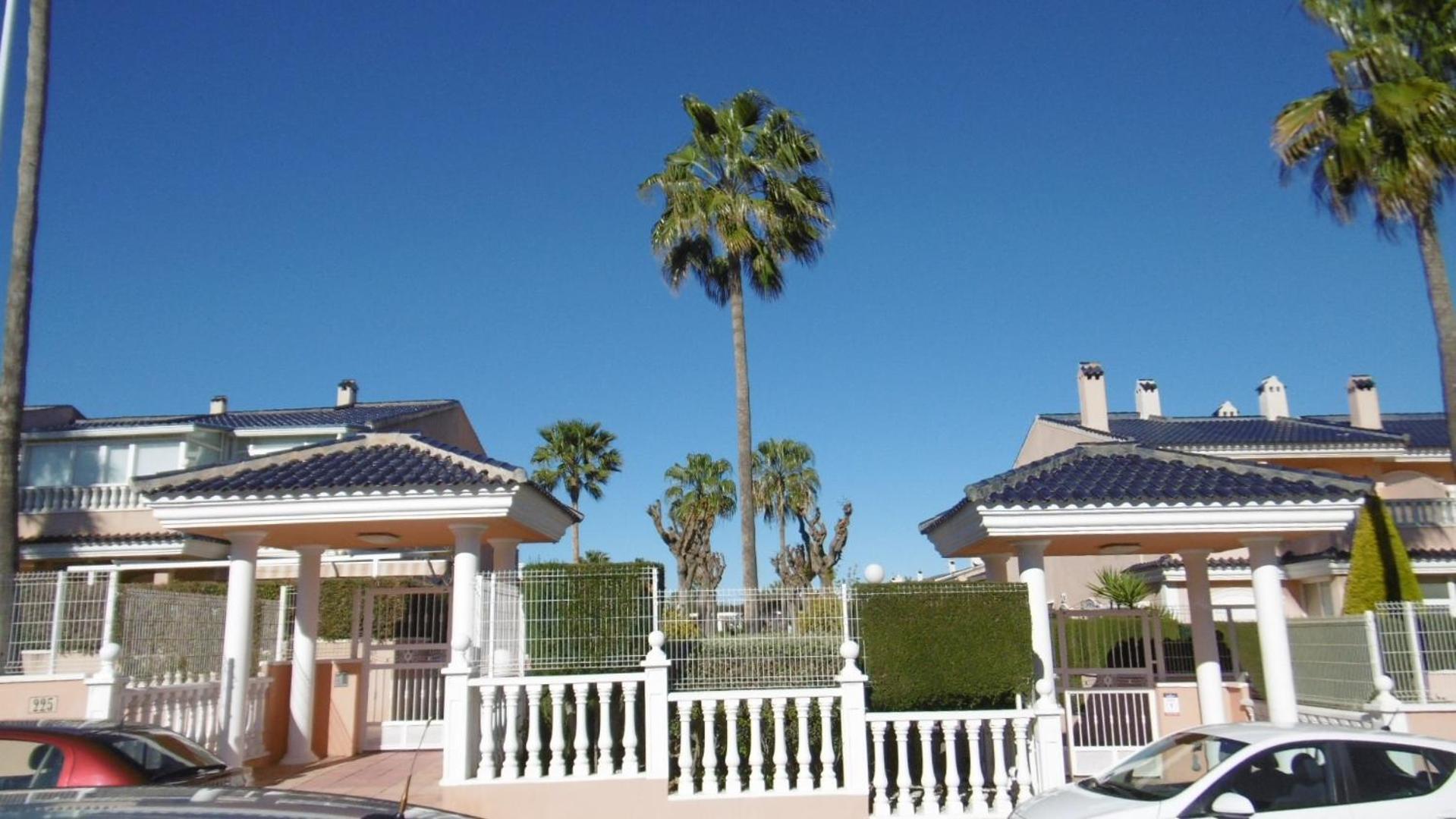 Gran Alicante Bungalow In Beach Resort Puerto Marino 外观 照片