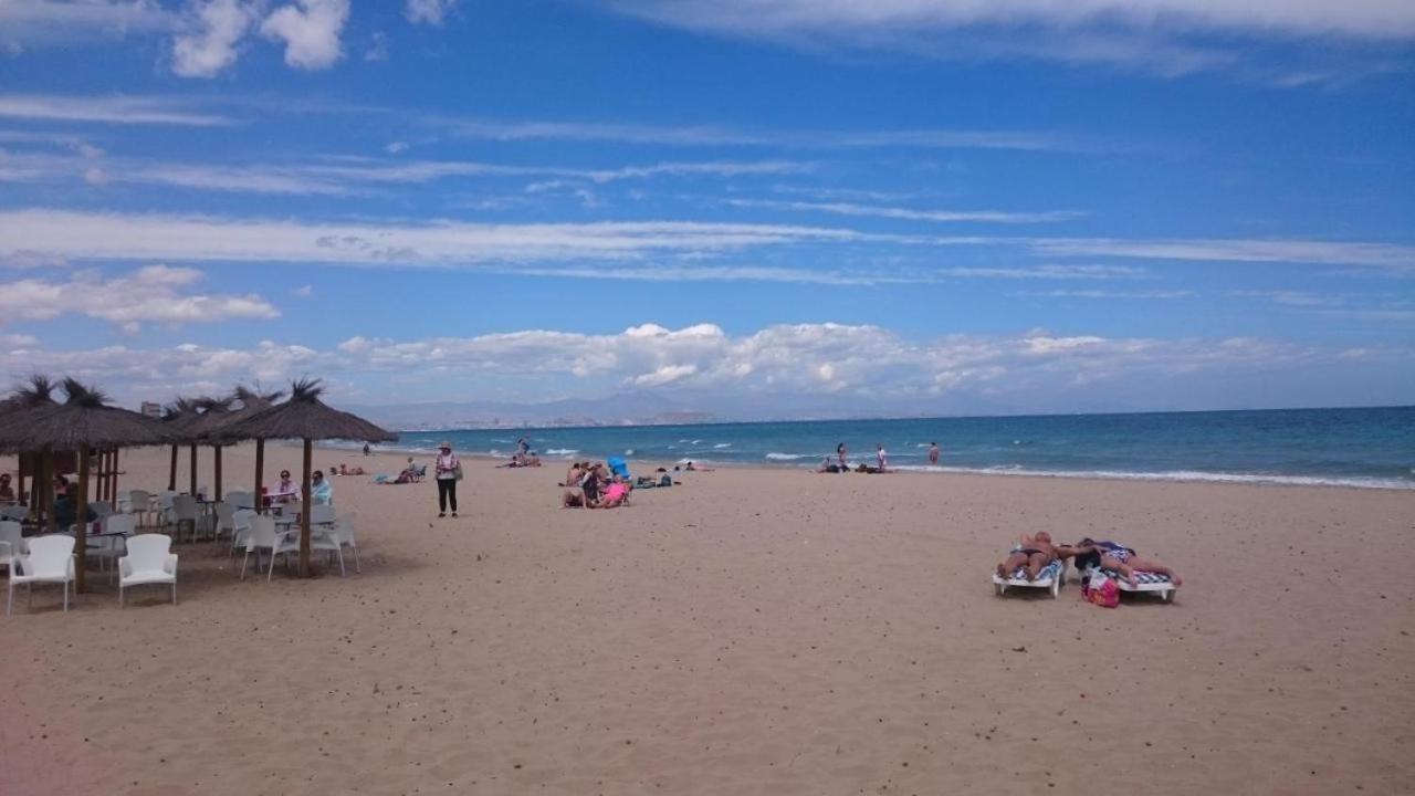 Gran Alicante Bungalow In Beach Resort Puerto Marino 外观 照片